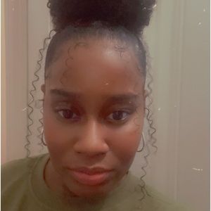 Meet your Posher, Shelese